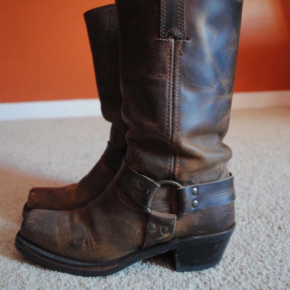 Frye Harness Boots size 8m